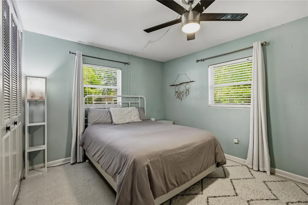 4204 NW 19th Place Gainesville FL 32605