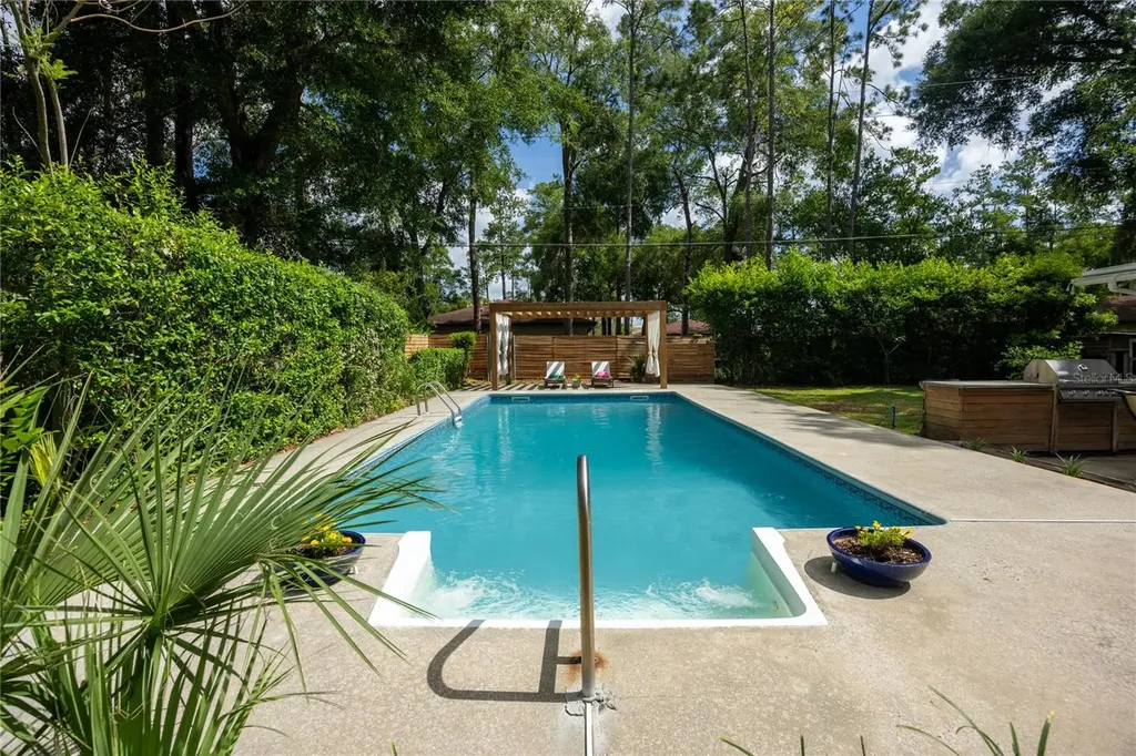 4204 NW 19th Place Gainesville FL 32605