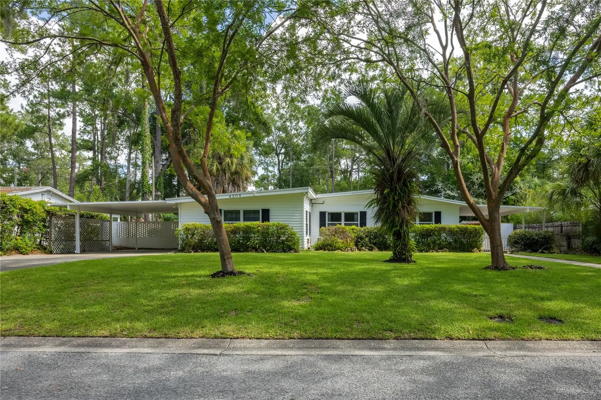 4204 NW 19th Place Gainesville FL 32605