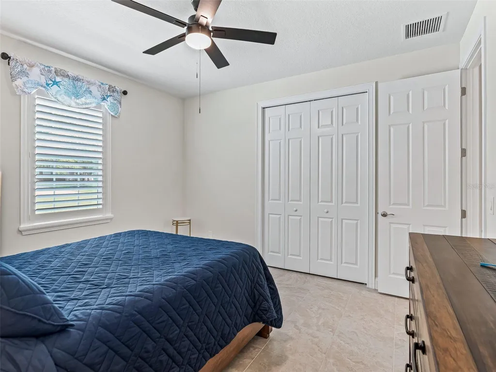 3828 Oak Pointe Drive Lady Lake FL 32159