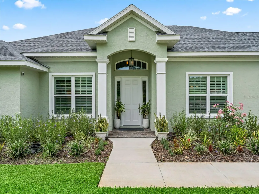 3828 Oak Pointe Drive Lady Lake FL 32159