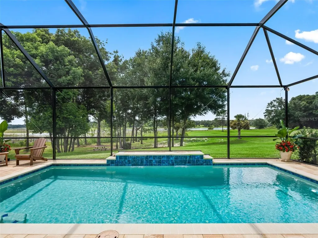 3828 Oak Pointe Drive Lady Lake FL 32159