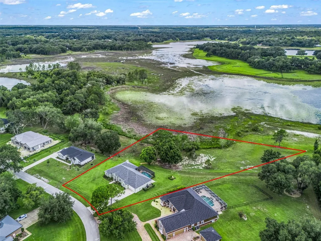 3828 Oak Pointe Drive Lady Lake FL 32159