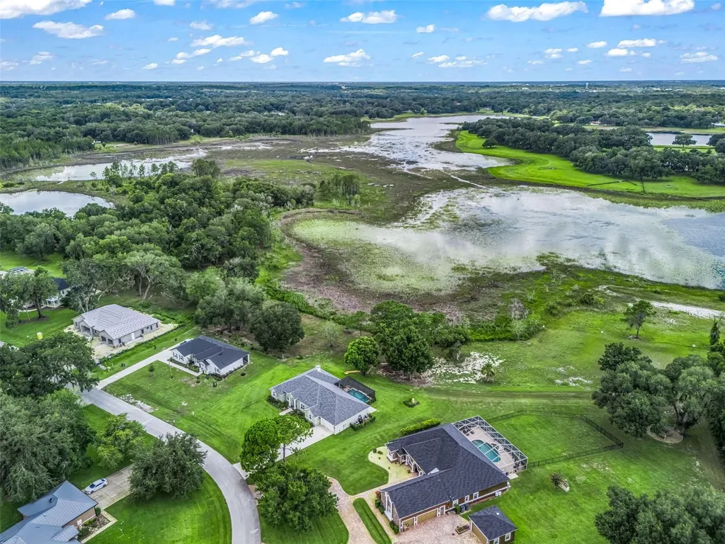 3828 Oak Pointe Drive Lady Lake FL 32159