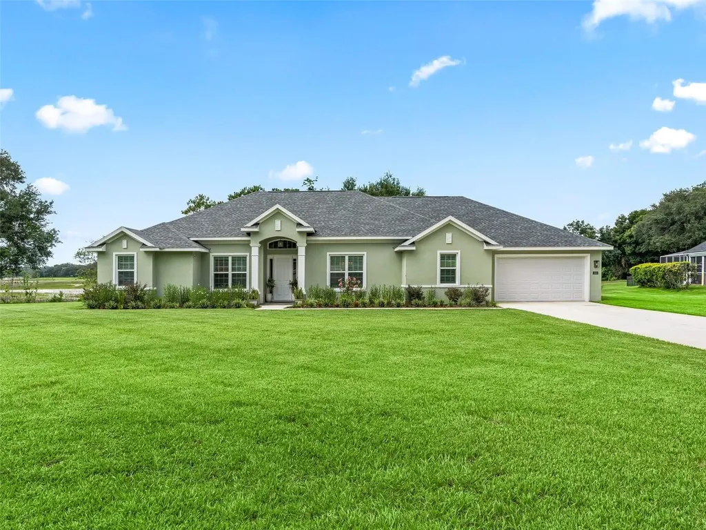 3828 Oak Pointe Drive Lady Lake FL 32159