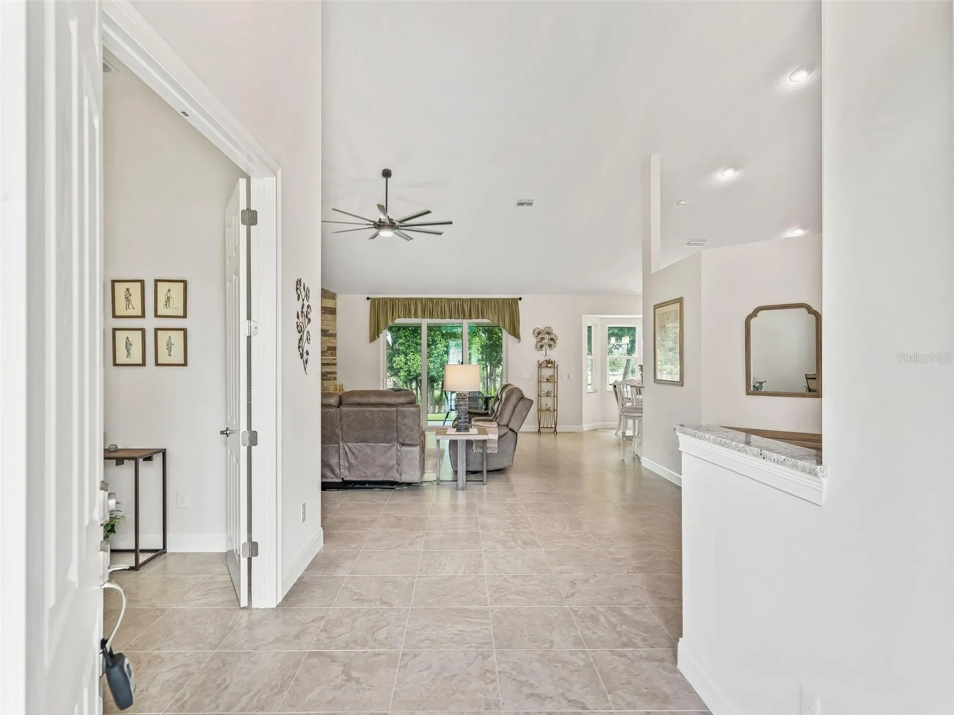 3828 Oak Pointe Drive Lady Lake FL 32159