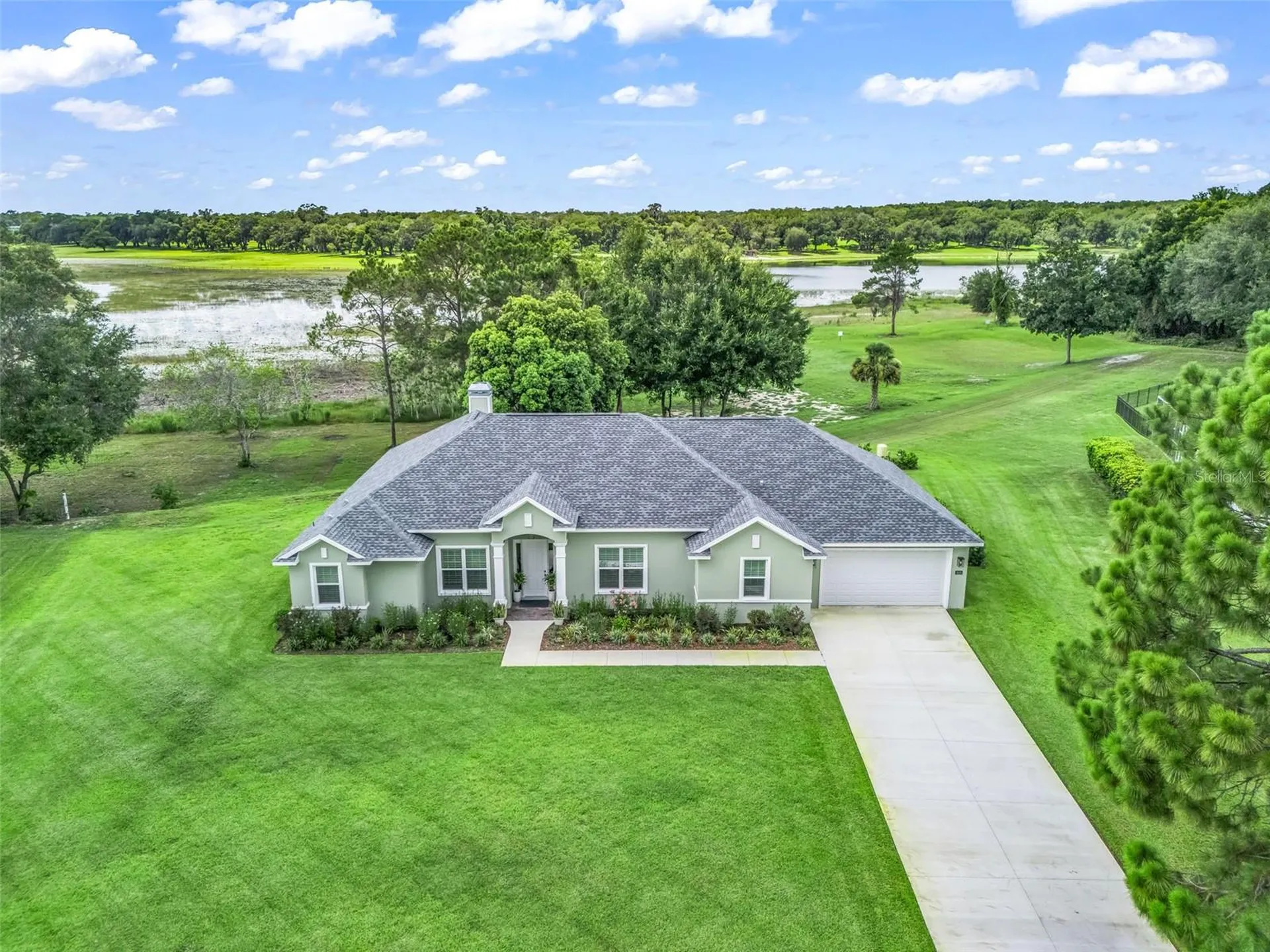 3828 Oak Pointe Drive Lady Lake FL 32159