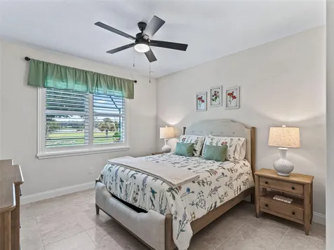 3828 Oak Pointe Drive Lady Lake FL 32159