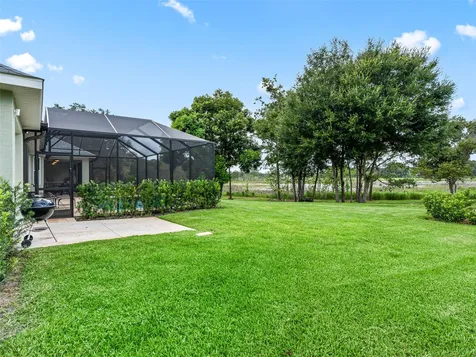 3828 Oak Pointe Drive Lady Lake FL 32159