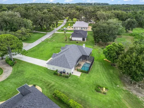 3828 Oak Pointe Drive Lady Lake FL 32159