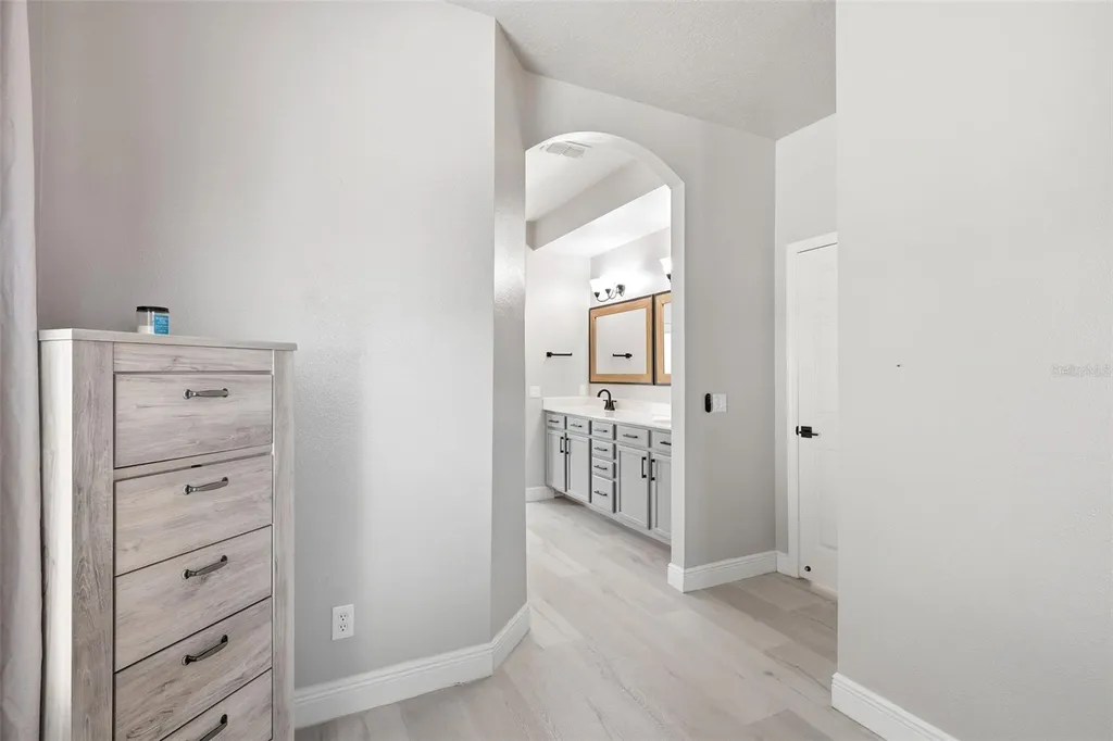 609 Rhodes Drive Deland FL 32720