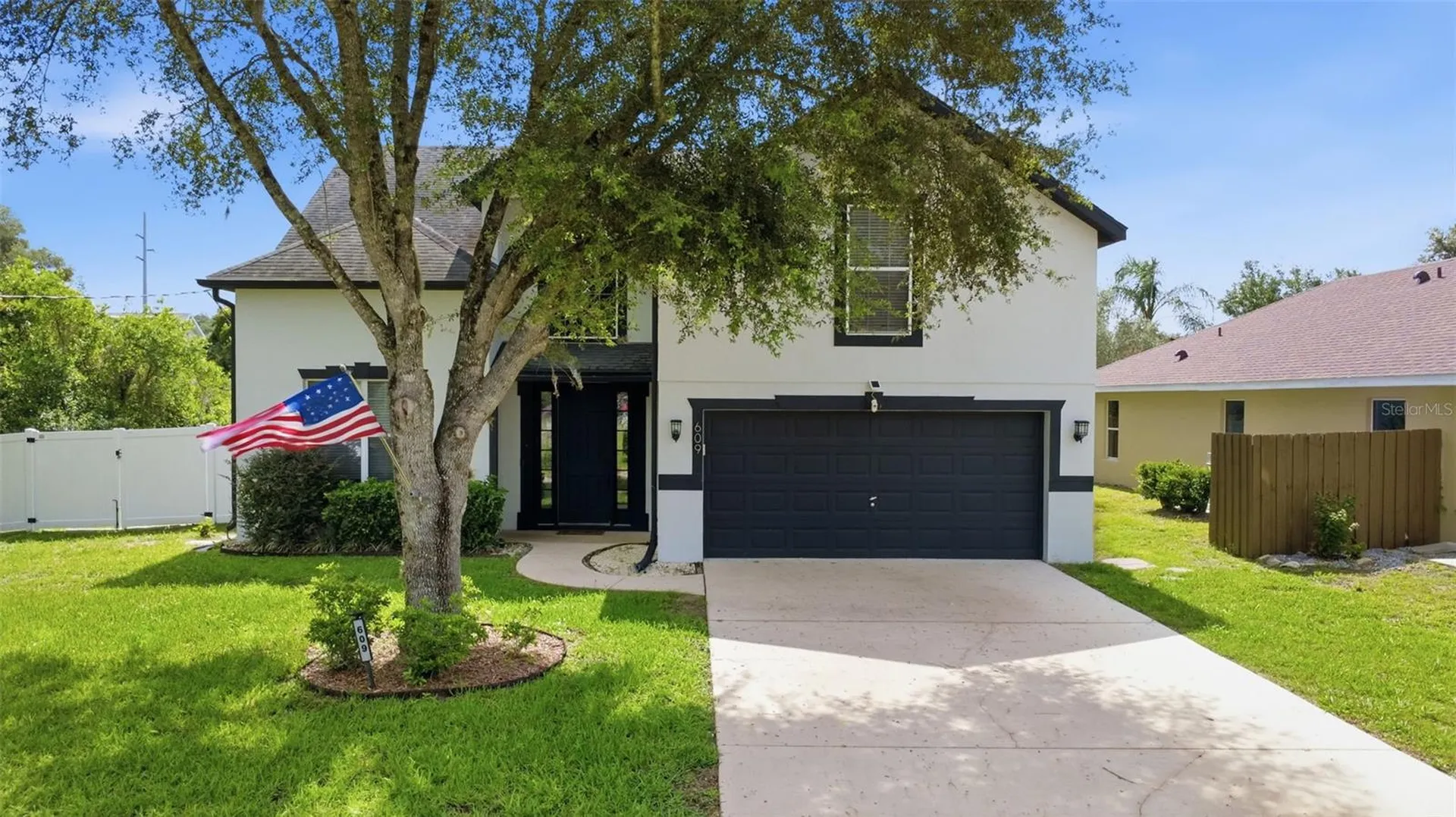 609 Rhodes Drive Deland FL 32720