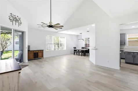 609 Rhodes Drive Deland FL 32720