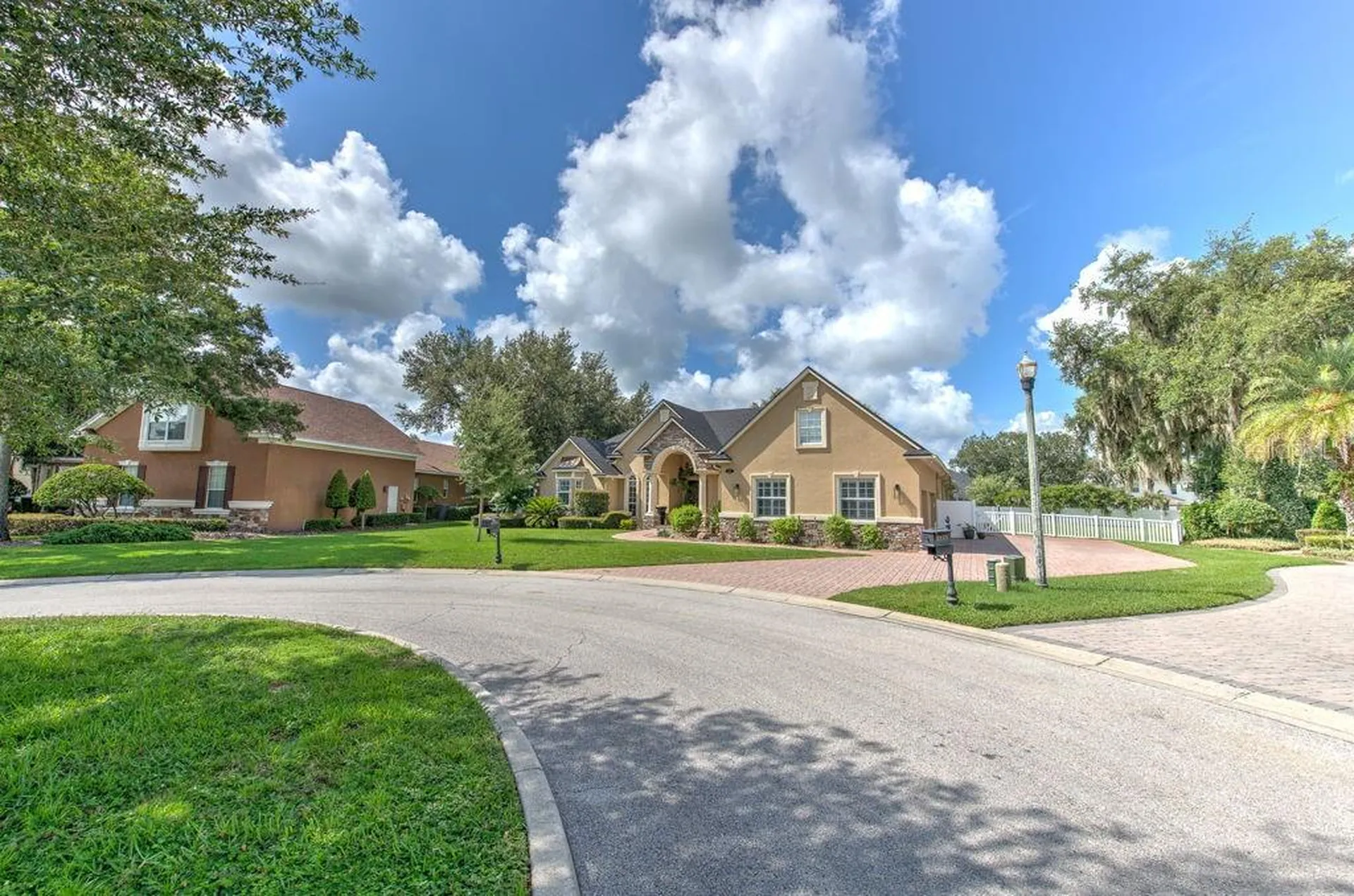 2121 Southern Oaks Lane Lakeland FL 33813