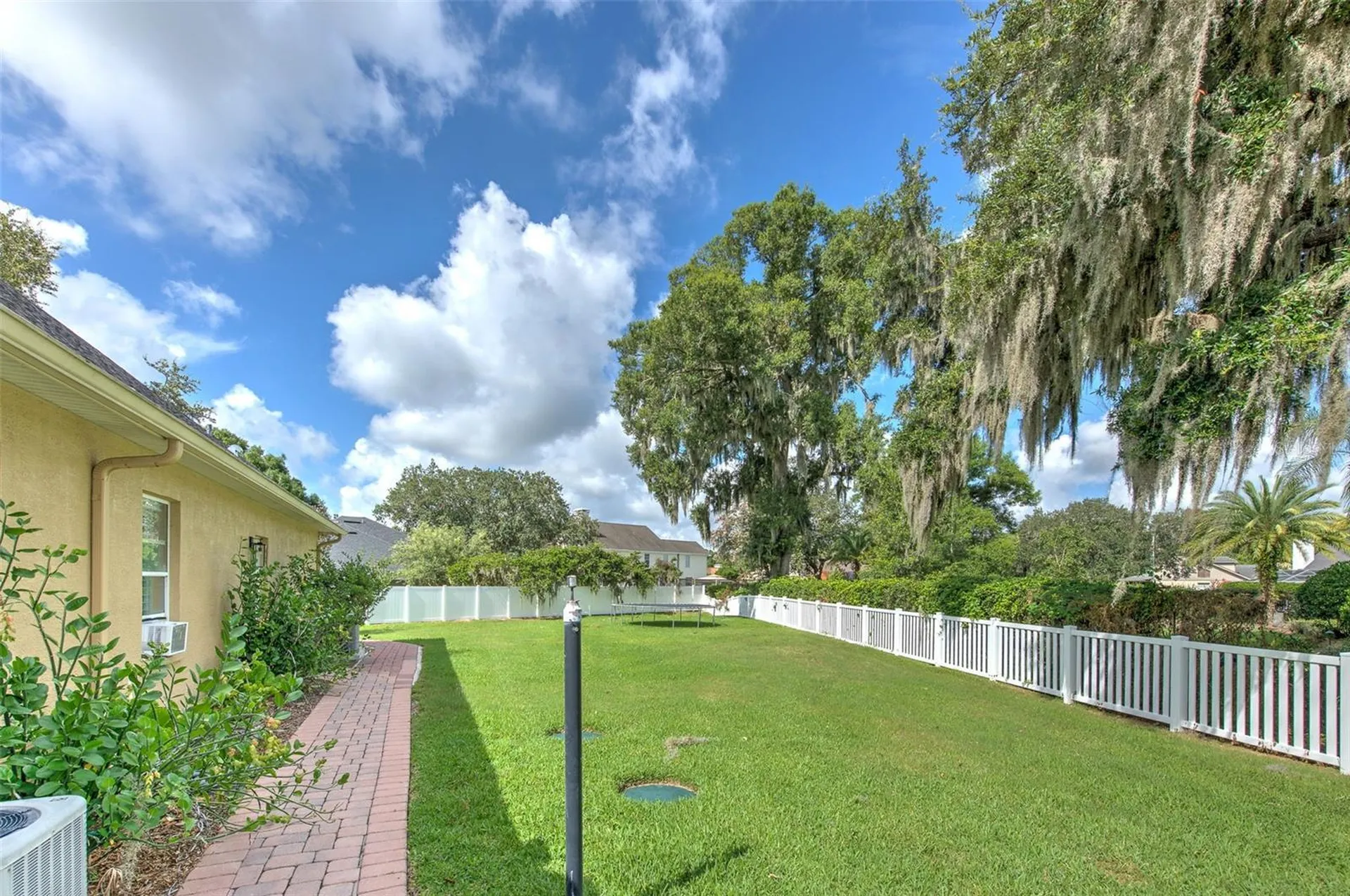 2121 Southern Oaks Lane Lakeland FL 33813