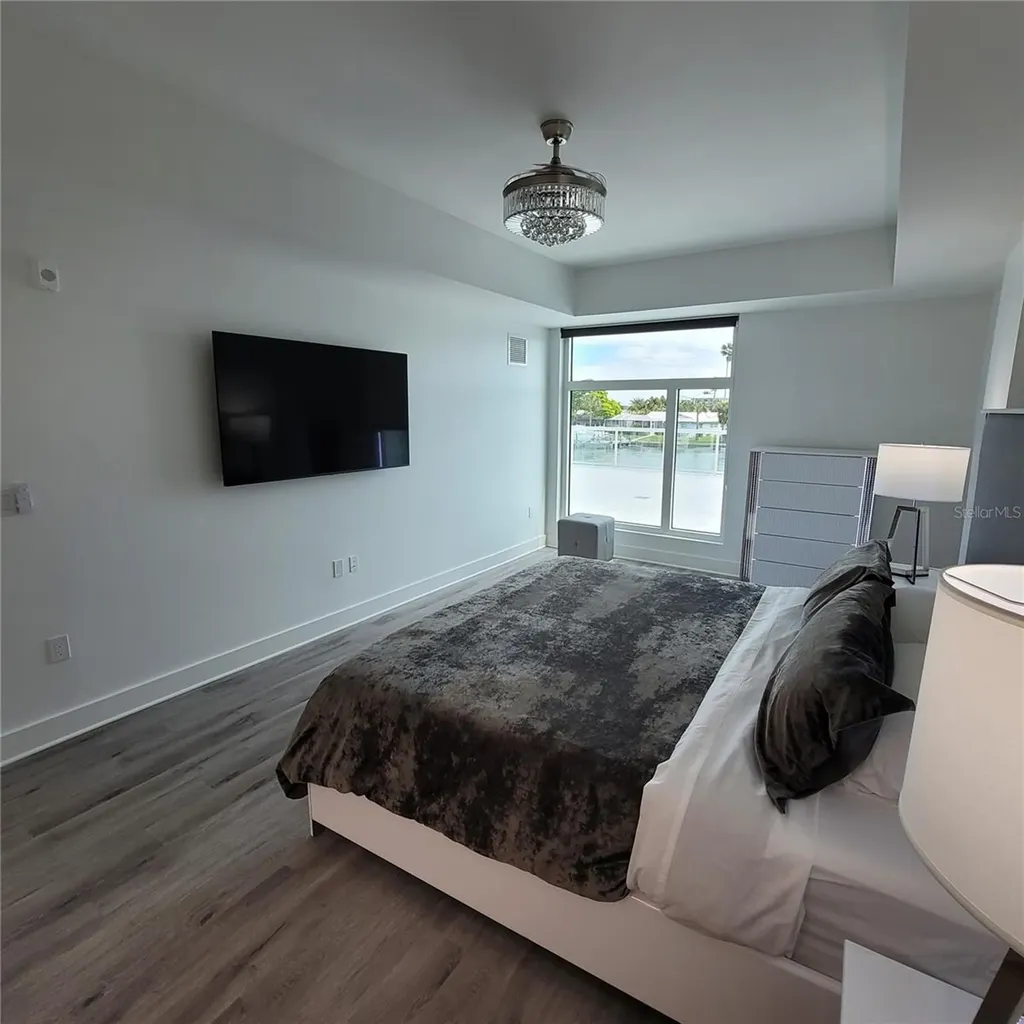 415 Island Way Clearwater Beach FL 33767