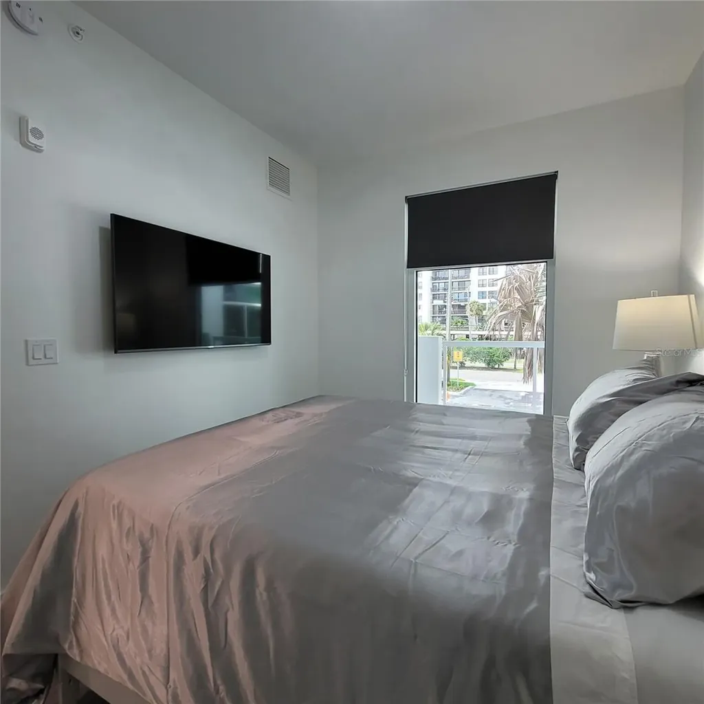 415 Island Way Clearwater Beach FL 33767
