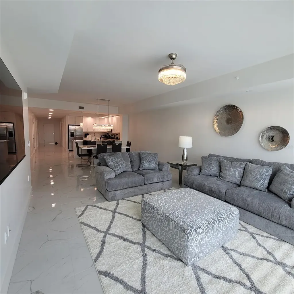 415 Island Way Clearwater Beach FL 33767