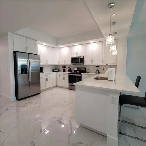 415 Island Way Clearwater Beach FL 33767