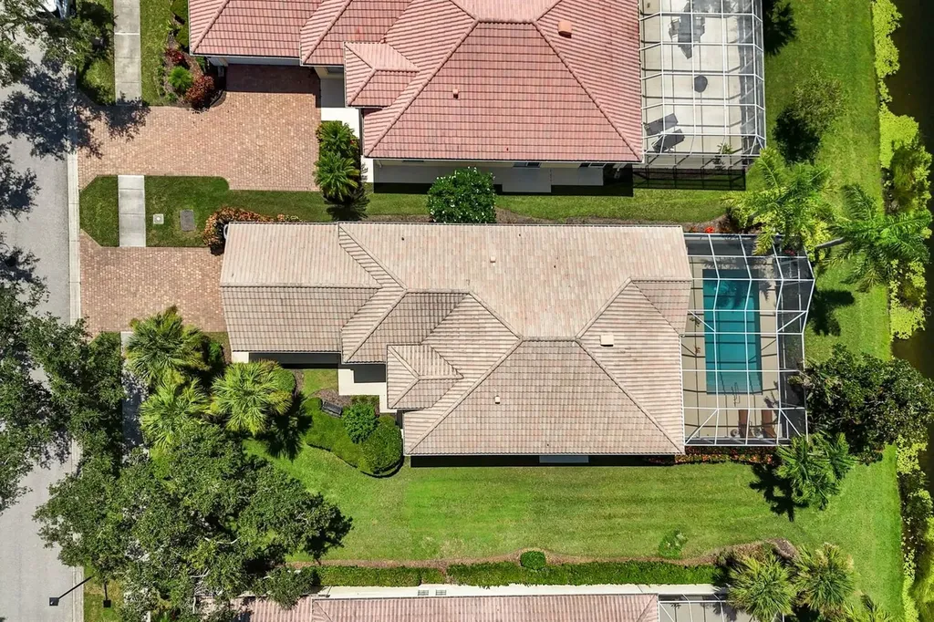 5848 Ferrara Drive Sarasota FL 34238