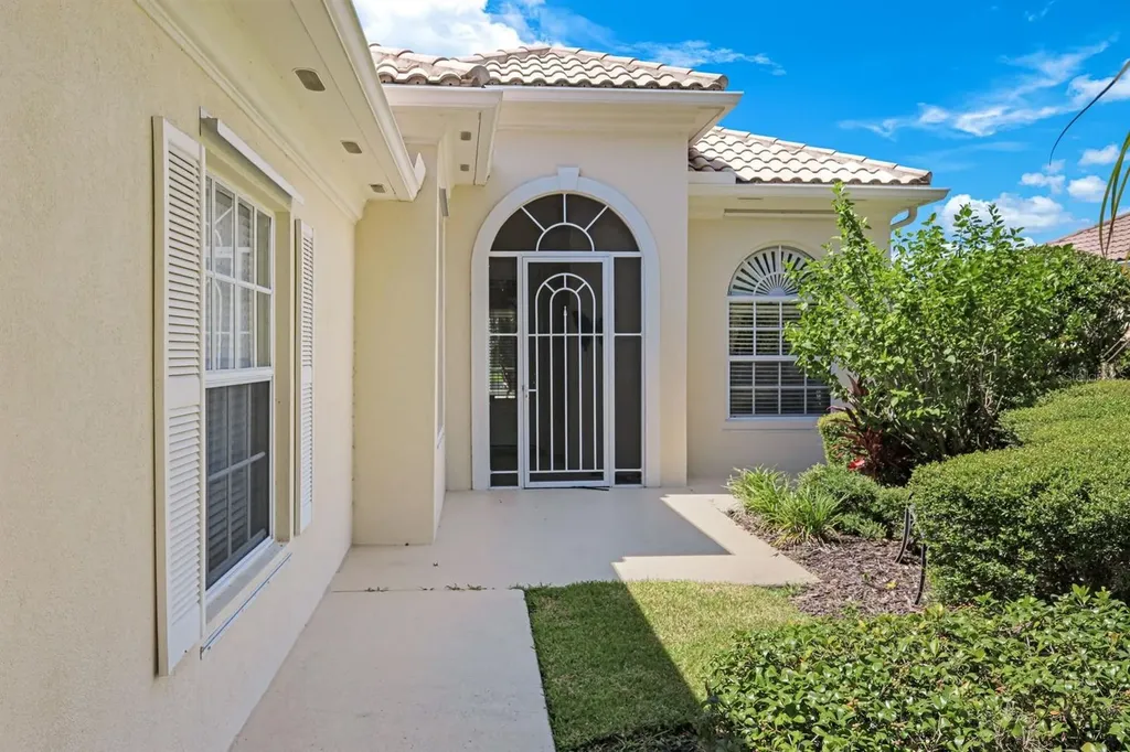 5848 Ferrara Drive Sarasota FL 34238