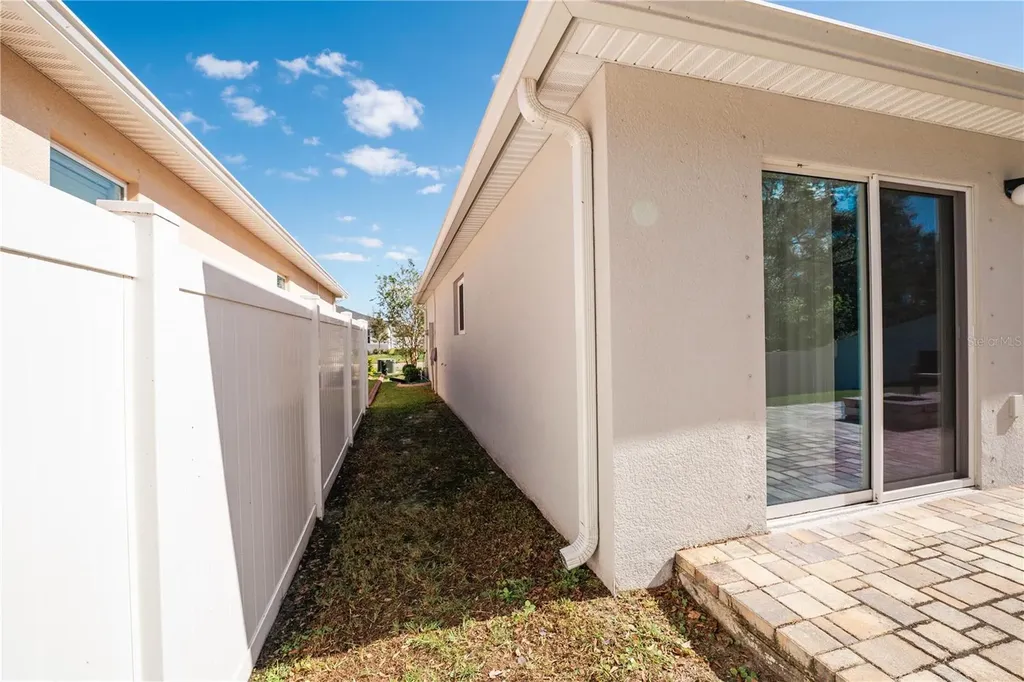 10561 Laguna Plains Drive Riverview FL 33578
