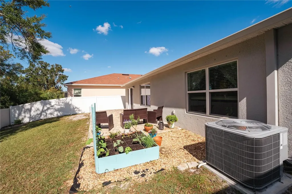 10561 Laguna Plains Drive Riverview FL 33578