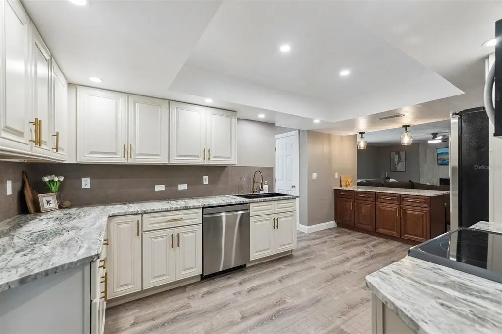 537 Pelican Bay Drive Daytona Beach FL 32119