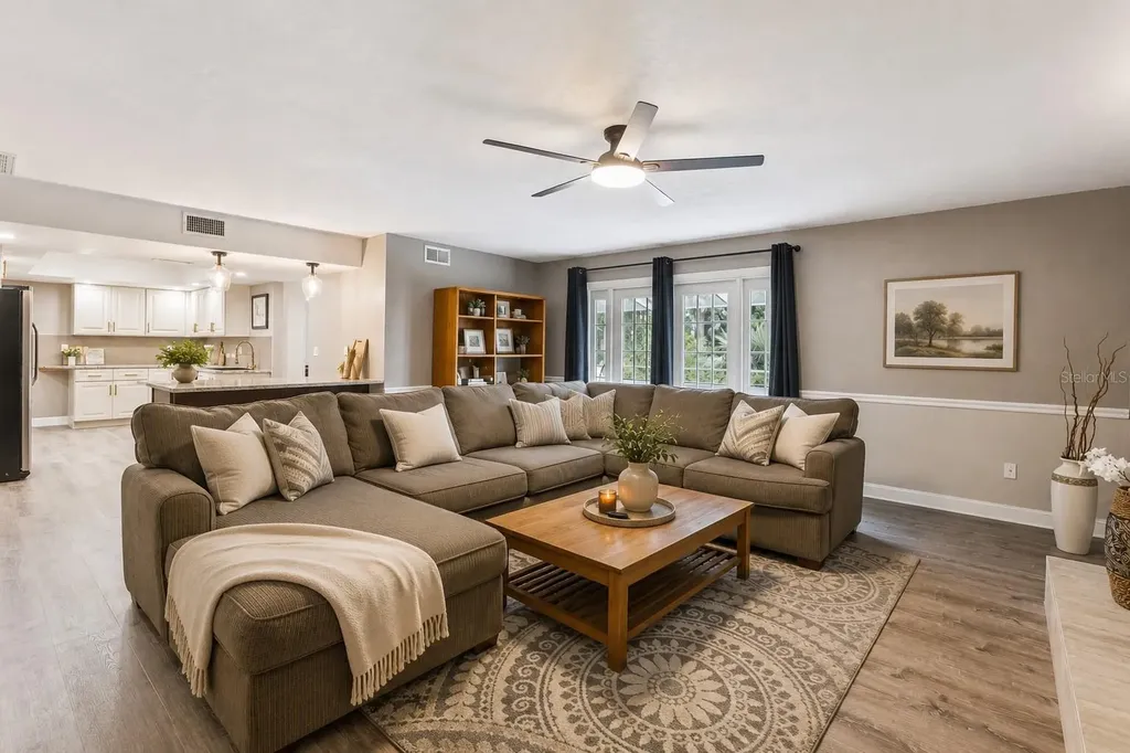 537 Pelican Bay Drive Daytona Beach FL 32119