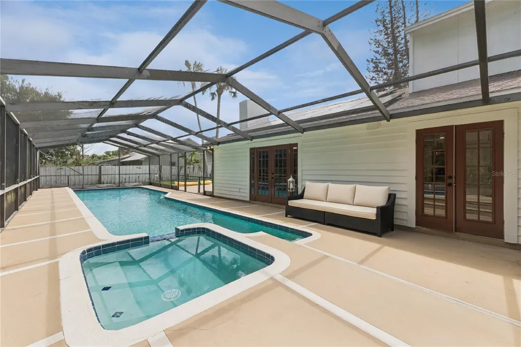 537 Pelican Bay Drive Daytona Beach FL 32119