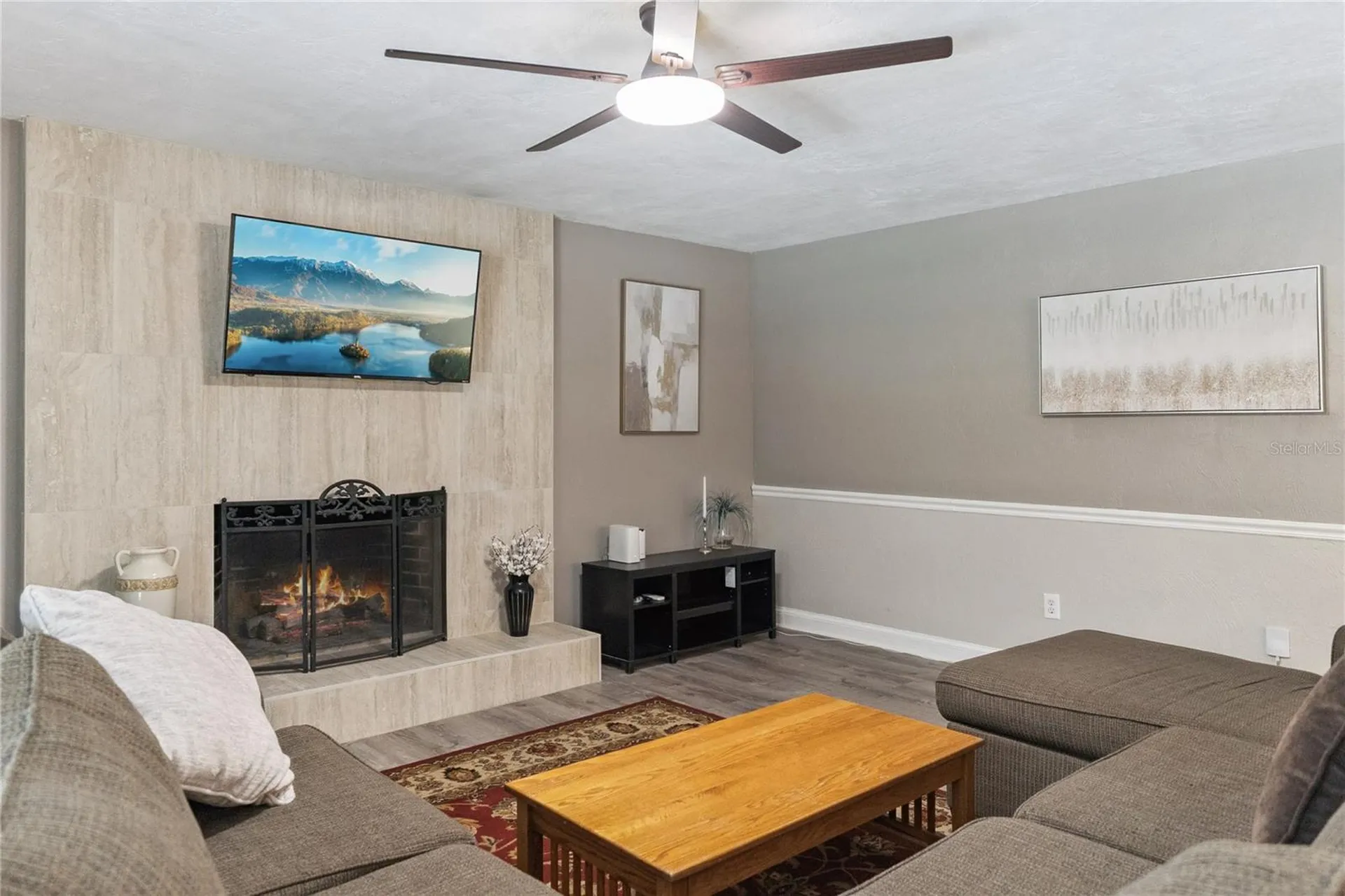 537 Pelican Bay Drive Daytona Beach FL 32119