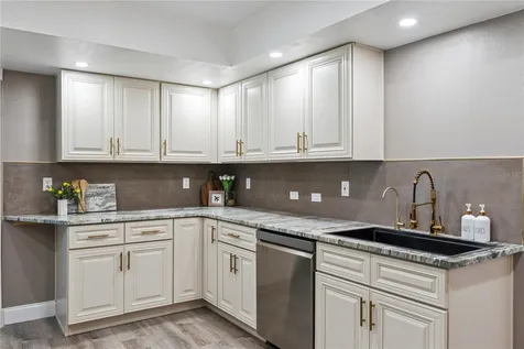 537 Pelican Bay Drive Daytona Beach FL 32119