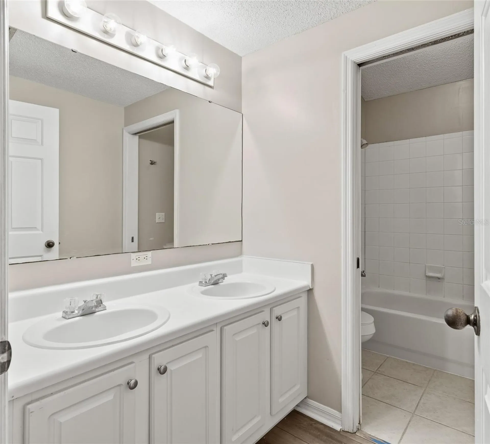 10000 SW 52nd Avenue Gainesville FL 32608