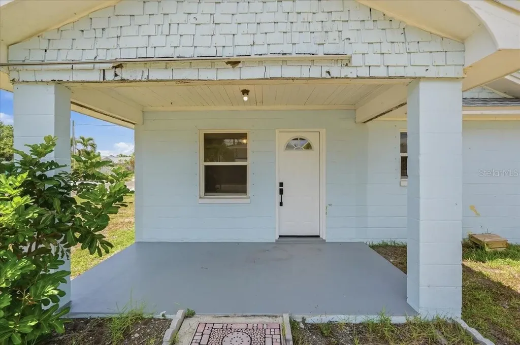 125 13th Avenue Indian Rocks Beach FL 33785
