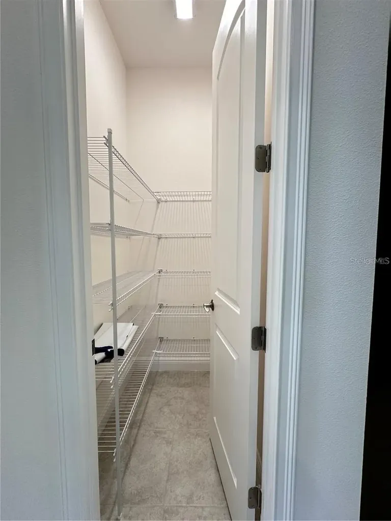 13112 Weaver Avenue Orlando FL 32832