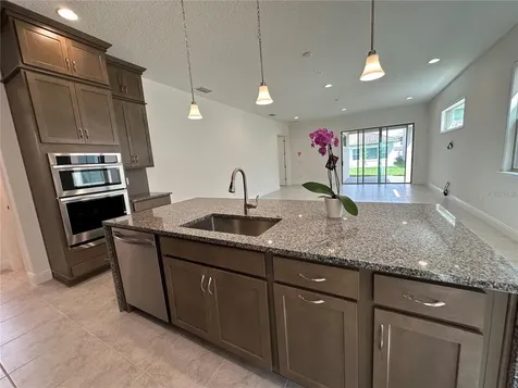13112 Weaver Avenue Orlando FL 32832