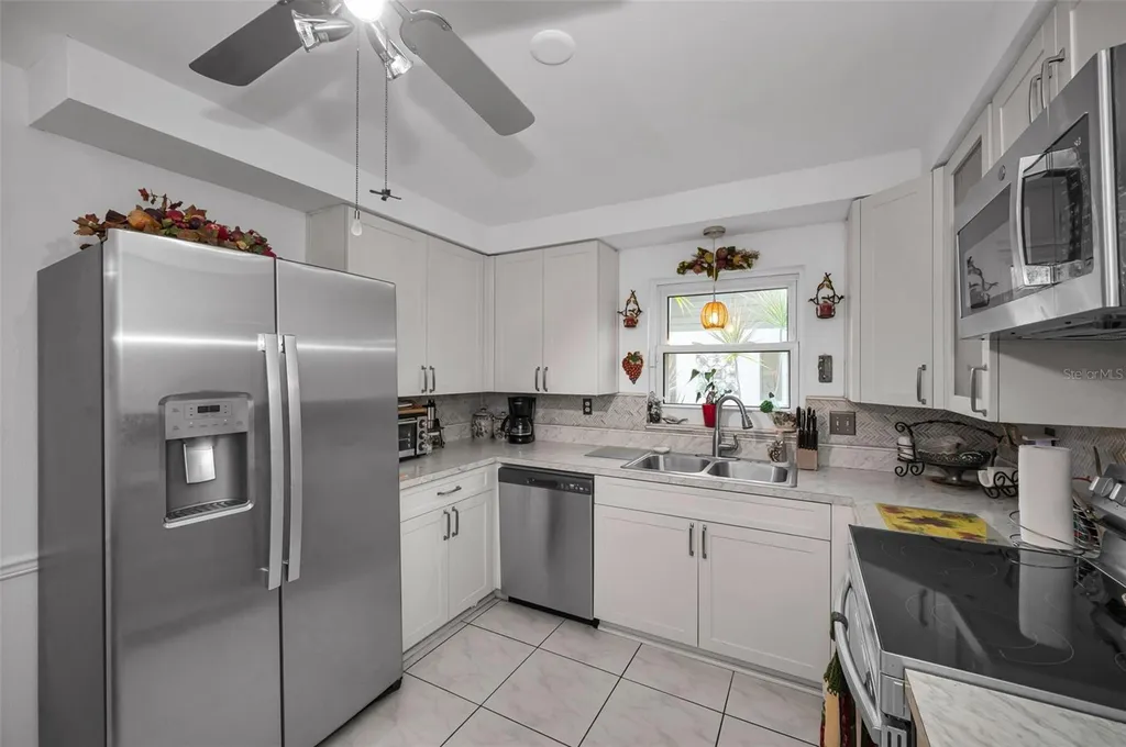 3215 Mcmath Drive Palm Harbor FL 34684