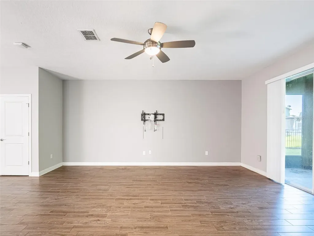 491 Brunswick Drive Davenport FL 33837