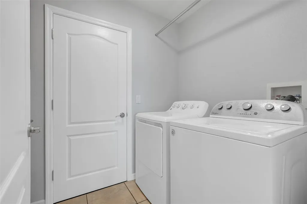18233 Rose Street Groveland FL 34736