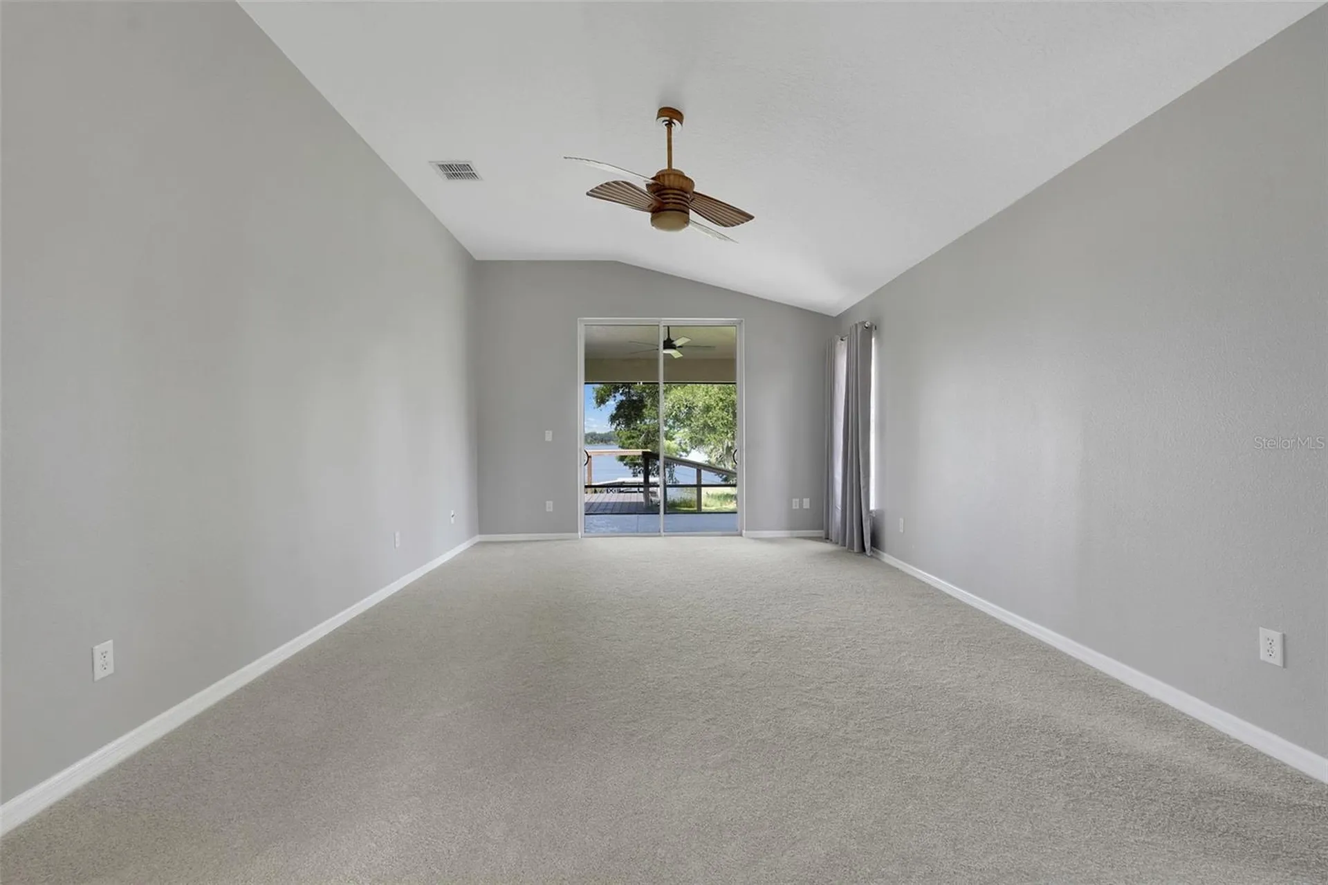 18233 Rose Street Groveland FL 34736