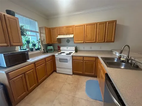 621 SW 10th Street Gainesville FL 32601