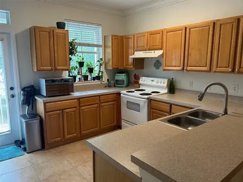 621 SW 10th Street Gainesville FL 32601