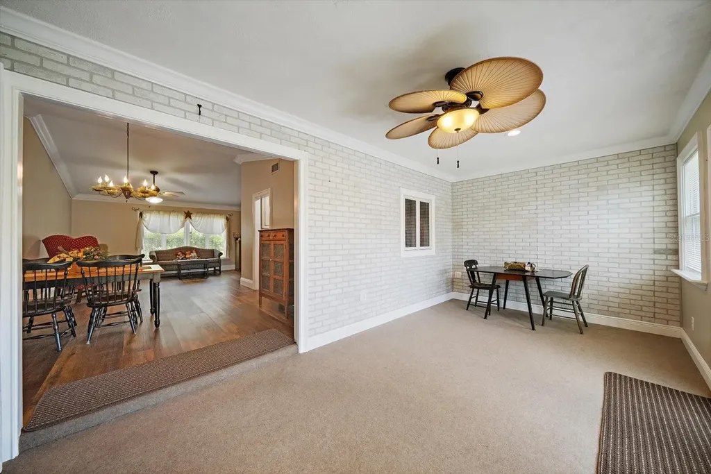 4378 Meadowland Circle Sarasota FL 34233