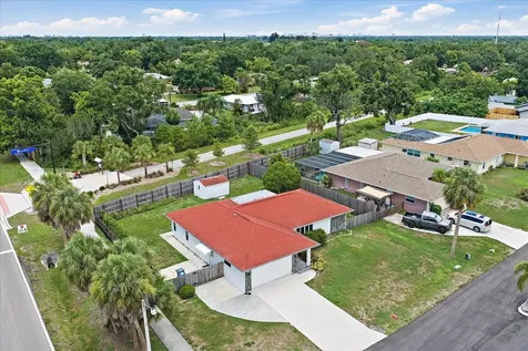 4378 Meadowland Circle Sarasota FL 34233