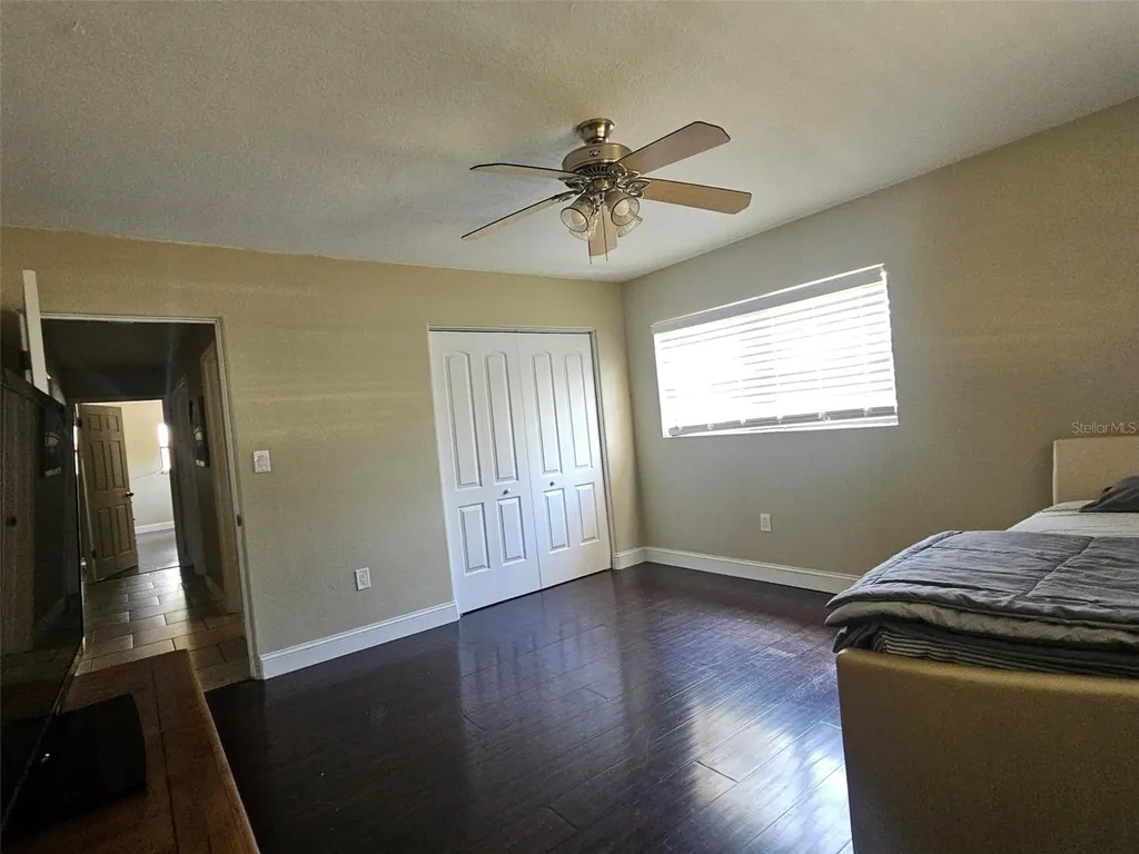 1417 27th Street W Bradenton FL 34205