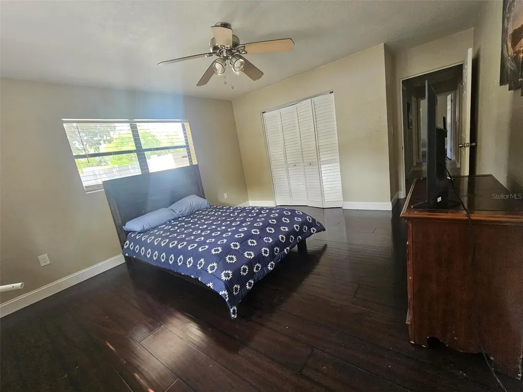 1417 27th Street W Bradenton FL 34205