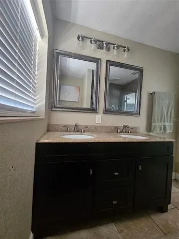 1417 27th Street W Bradenton FL 34205