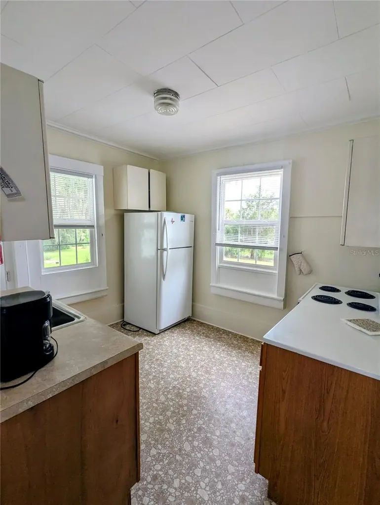 6635 SE 221st Street Hawthorne FL 32640