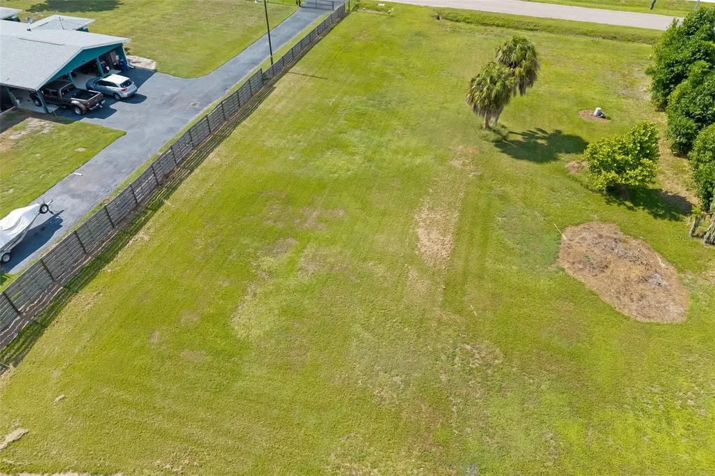 2612 61st Street E Palmetto FL 34221