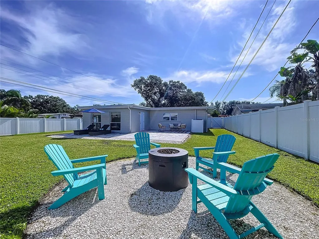 7960 2nd Street N St Petersburg FL 33702